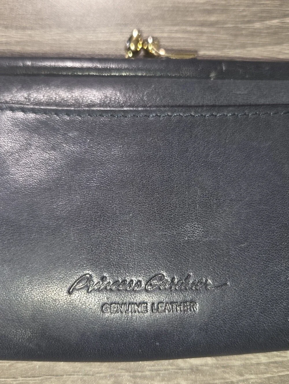 Prince Gardner Genuine Leather Women's Wallet - Black